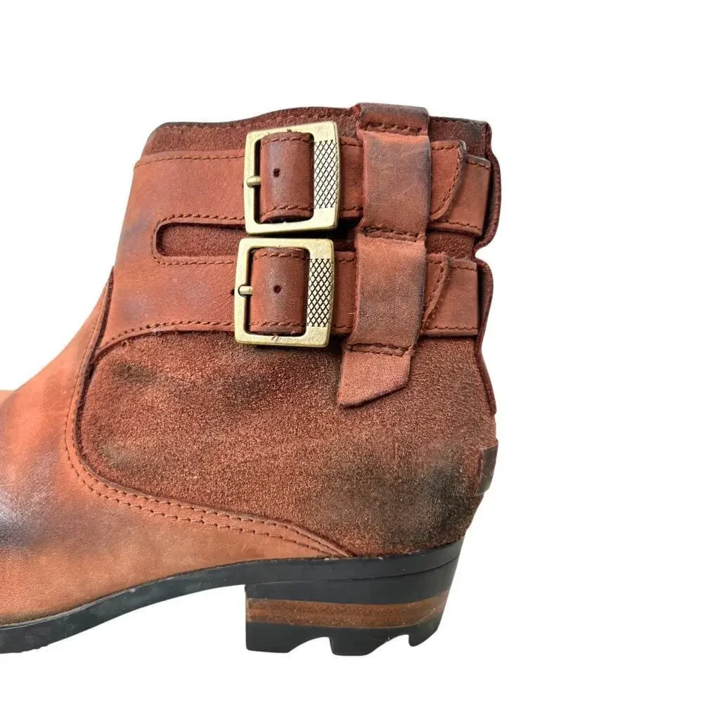 SOREL Lolla Leather Ankle Boots in Brown Women’s 7